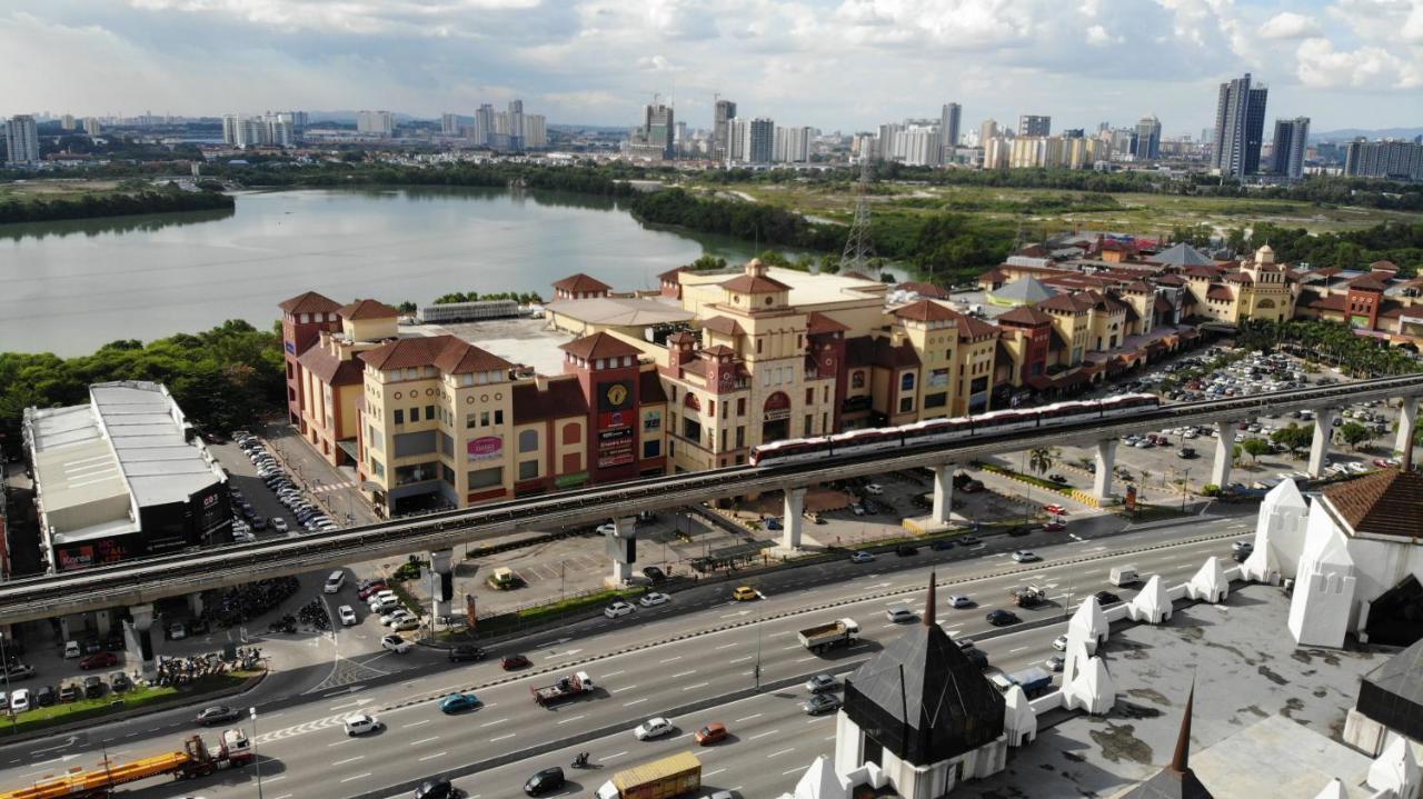 No.3 The Zen @ Puchong Skypod Residence Екстериор снимка
